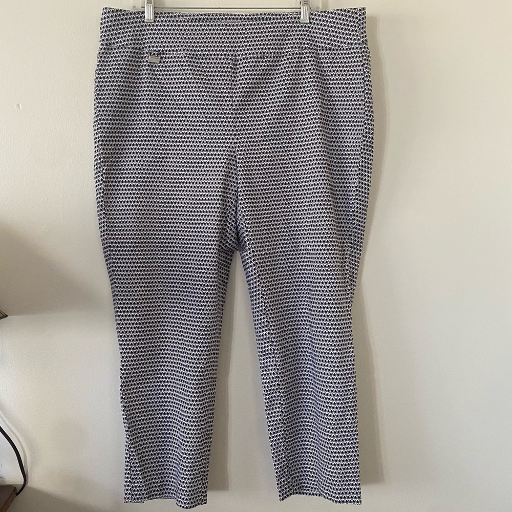 Philosophy Patterned Ankle Cropped Pull On Pants Size 2x Black White
